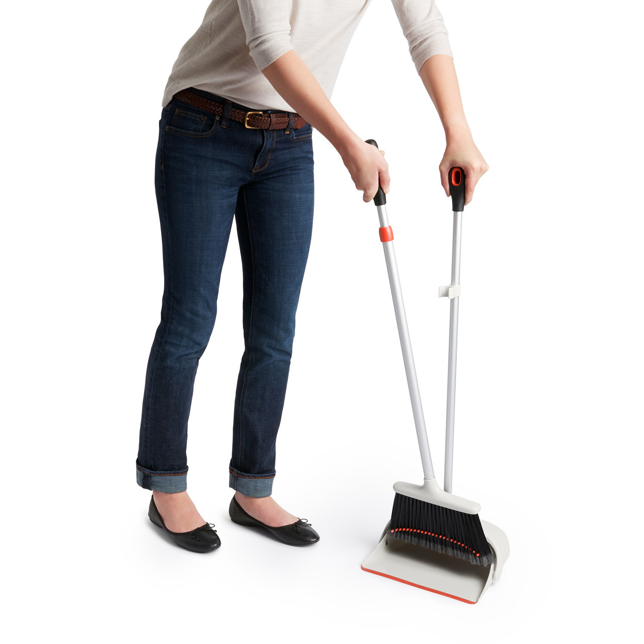 Large Sweep Set with Extendable Broom - Image 7