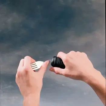 Sure Grip Bendable Cutlery - Image 3