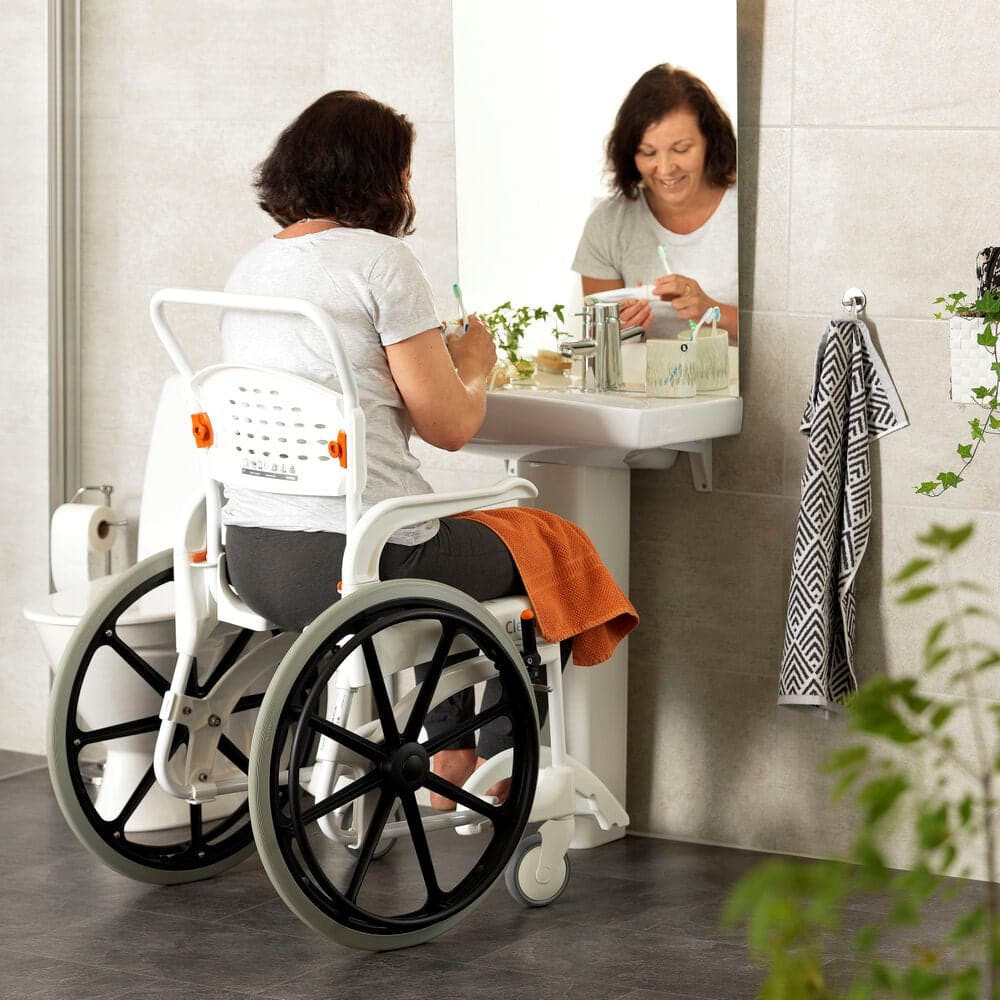 Etac Clean 24″ Self Propelled Mobile Shower Commode - Image 2