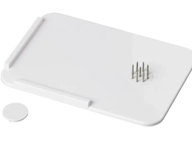 Plastic Spread Board with Spikes